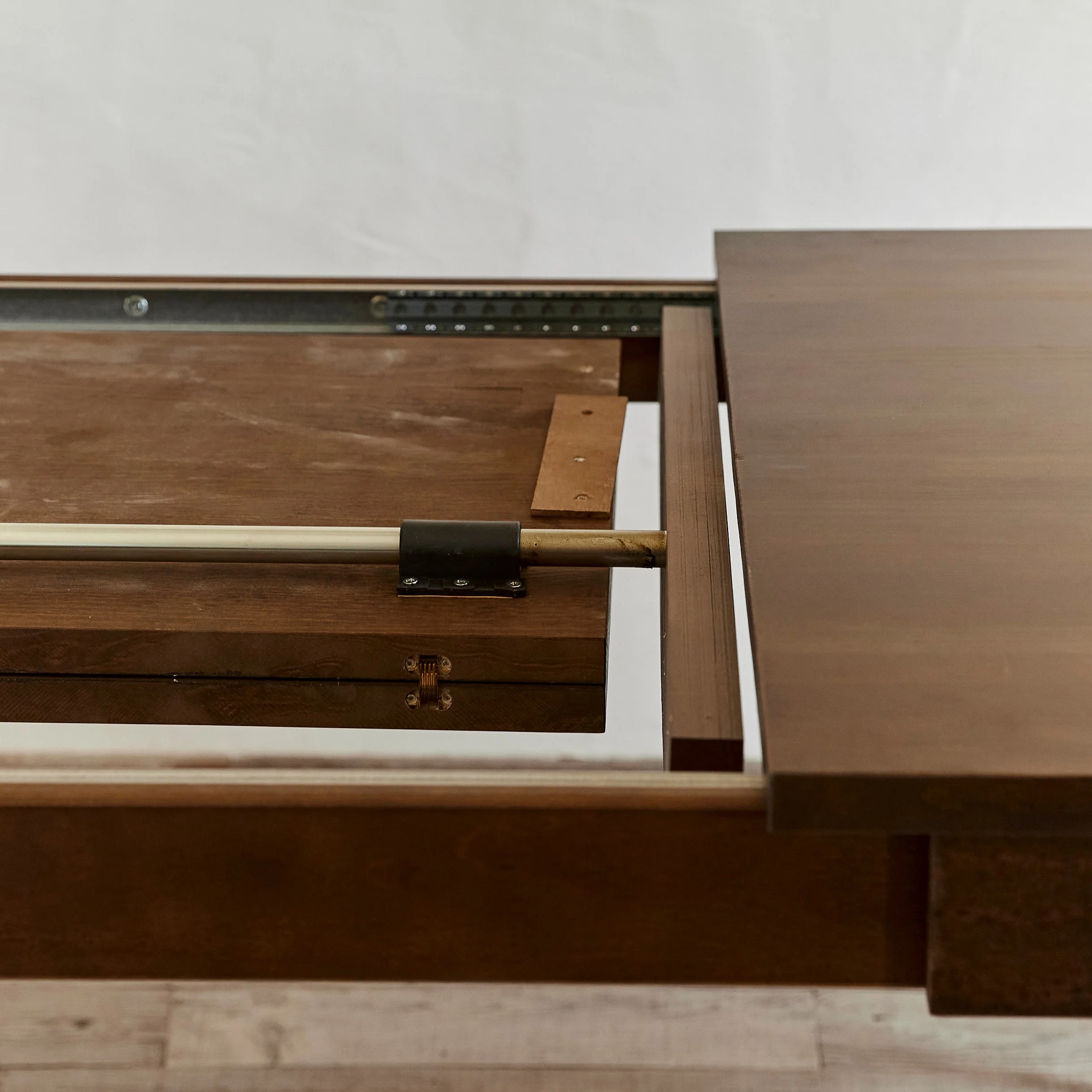 Mesa de comedor extensible Noley Nogal 120 x 90 - Hannun - Imagen 9